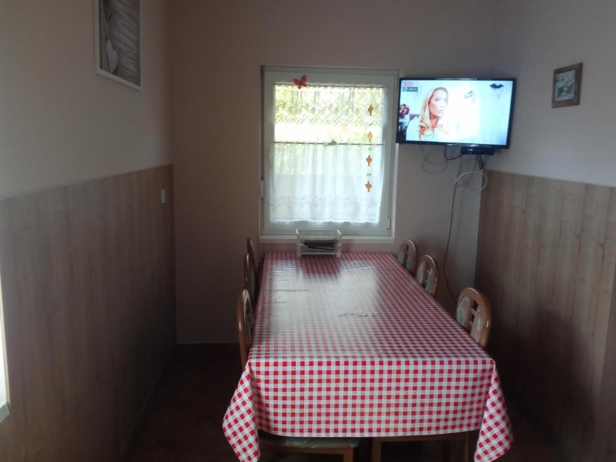 Budai Vám Apartmanház Pécs Exterior foto